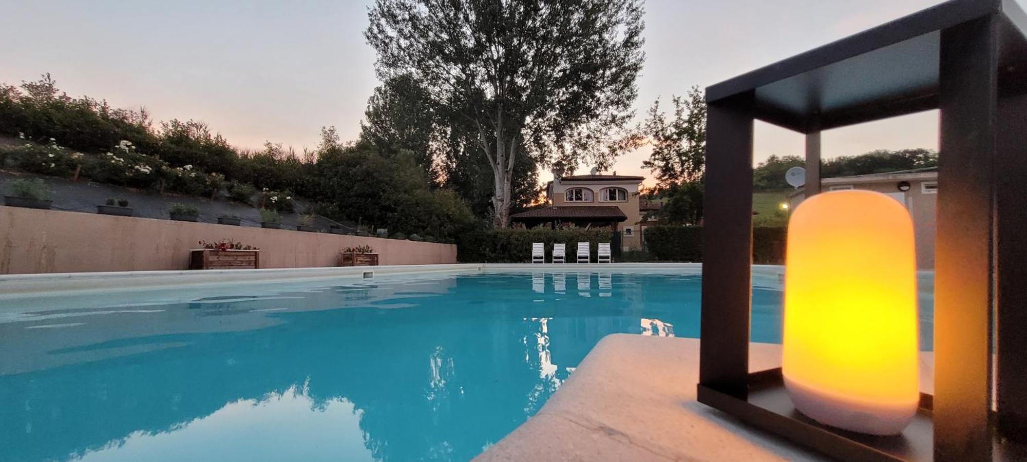 Serravalle d'Asti Aura Loving Home Con 4 Posti Letto, Cucina Completa, Terrazzo Ed Un Grande Parco Verde מראה חיצוני תמונה
