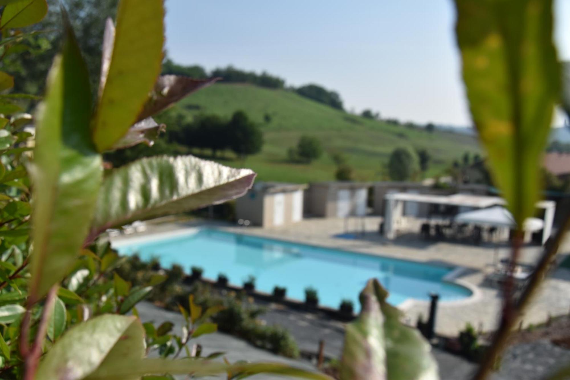 Serravalle d'Asti Aura Loving Home Con 4 Posti Letto, Cucina Completa, Terrazzo Ed Un Grande Parco Verde מראה חיצוני תמונה